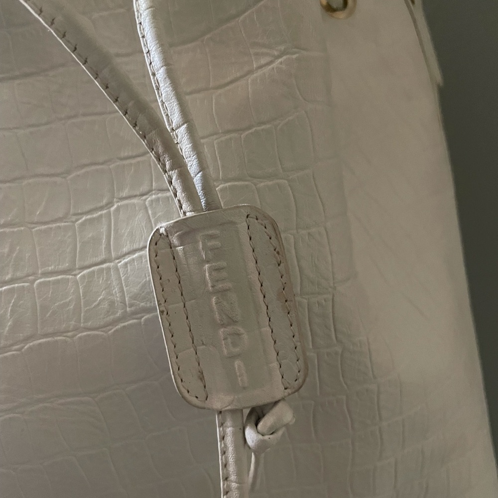 Vintage fendi  bucket shoulder moc croc bag